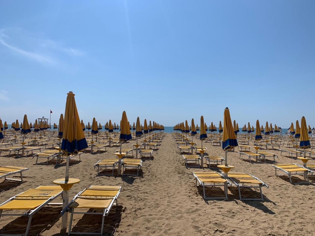 Jesolo Design Apartments - New 2025 - Central Near The Beach Buitenkant foto
