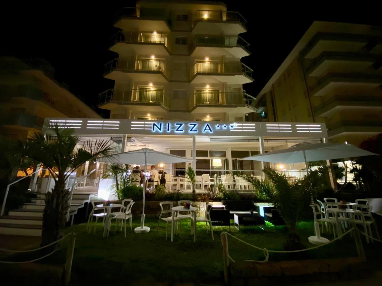 Jesolo Design Apartments - New 2025 - Central Near The Beach Buitenkant foto